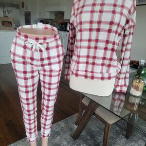 SOLD!!! Women XS Auden Plush Fleece Plaid  Pajama Set. Drawstring jogger